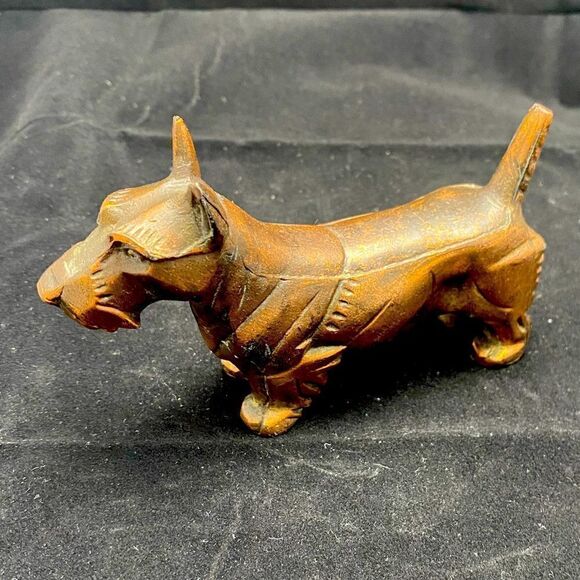Dog Scottie vintage cast metal copper color estate sale find mid century 60’s - Picture 2 of 5